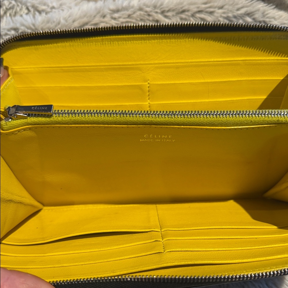 Celine Black Leather Wallet - Picture 3 of 10